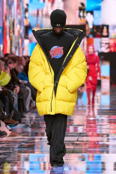 Look 51